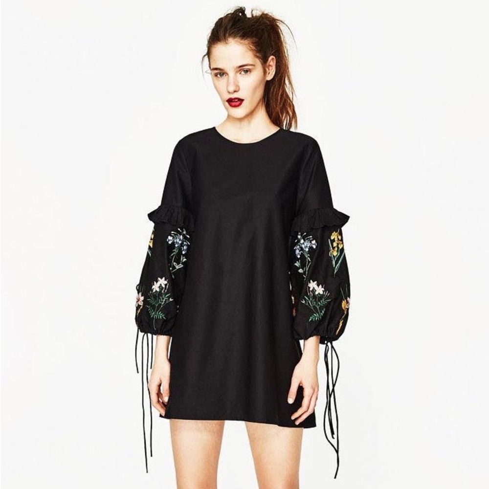 Embroidered Peasant Sleeve Poplin Dress 0881/100/800